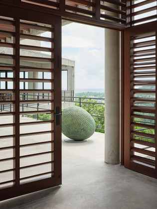 Pompey Jamaica / Gia Wolff & Freecell Architecture