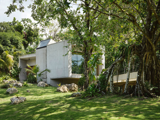 Pompey Jamaica / Gia Wolff & Freecell Architecture