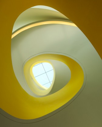 Sauerbruch Hutton / Colour in architecture / Distanz 2012