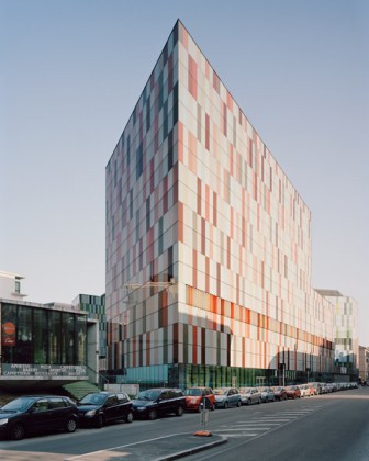 Sauerbruch Hutton / Colour in architecture / Distanz 2012