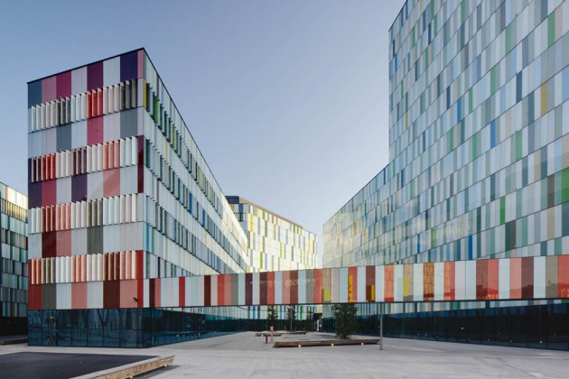 Sauerbruch Hutton / Colour in architecture / Distanz 2012