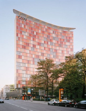 Sauerbruch Hutton / Colour in architecture / Distanz 2012