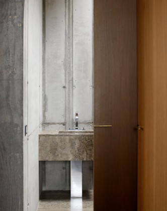Bunker Penthouse / Taschen