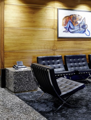 HOSPITALITY FRANKFURT AIRPORT / FORM